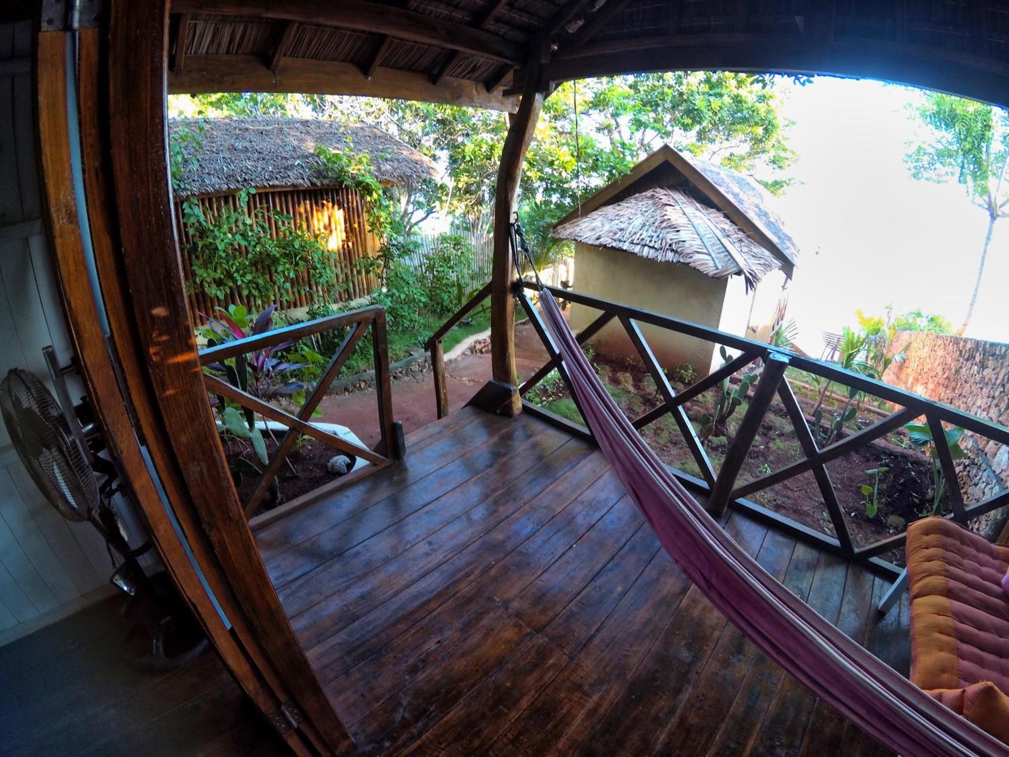 Cosmos Bungalows Bira Exterior foto